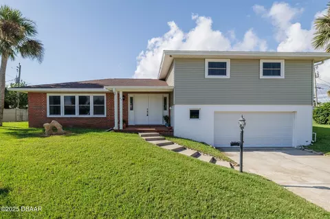 84 St Anne Cir, Ormond Beach, FL 32176