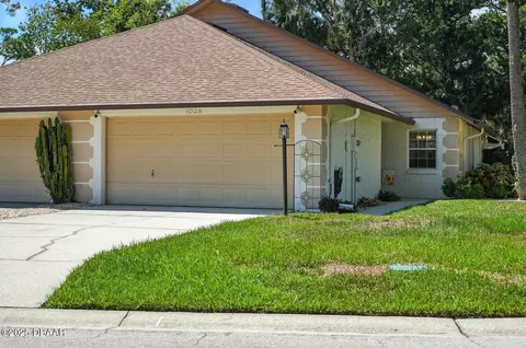 1028 Stonybrook Cir, Port Orange, FL 32127