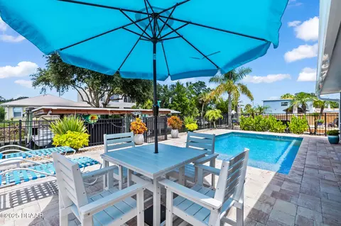 Exterior - 167 Douglas St, Edgewater, FL 32141 photo 6 of 13