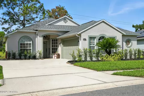 115 Jubilee Cir, Daytona Beach, FL 32124