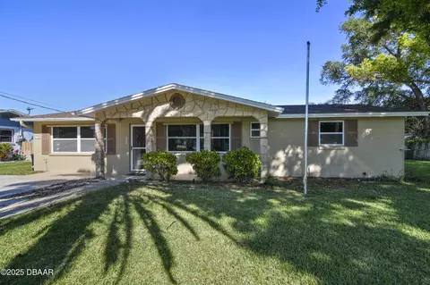 732 Sixth St, Port Orange, FL 32129