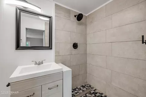 1607 India Palm Dr, Edgewater, FL 32132 photo 28
