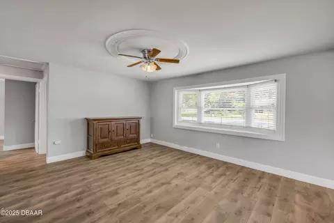 1607 India Palm Dr, Edgewater, FL 32132 photo 9