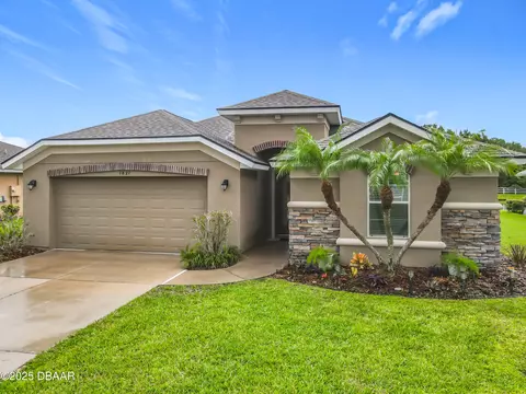 1821 Creekwater Blvd, Port Orange, FL 32128