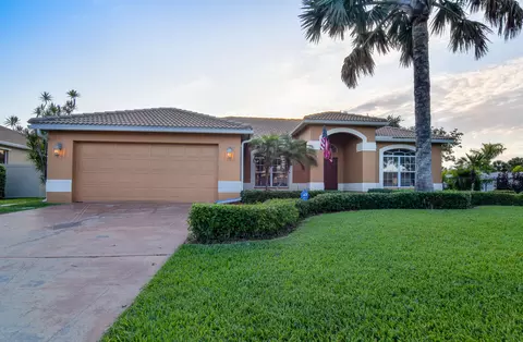 8884 Cypress Preserve Pl, Fort Myers, FL 33912