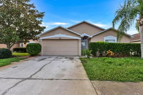 227 Dahoon Holly Dr, Daytona Beach, FL 32117