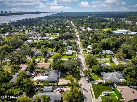 View/Area - 72 Fairview Ave, Ormond Beach, FL 32174 photo 6 of 10
