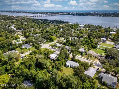 View/Area - 72 Fairview Ave, Ormond Beach, FL 32174 photo 9 of 10