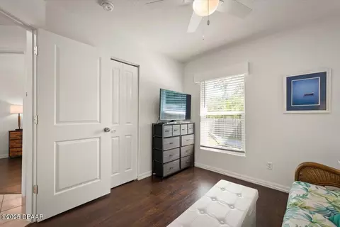 Bedroom - 72 Fairview Ave, Ormond Beach, FL 32174 photo 4 of 7