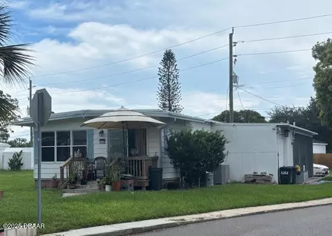 5256 Taylor Ave, Port Orange, FL 32127