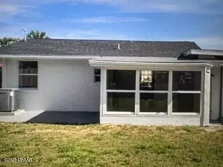 25 River Dr, Ormond Beach, FL 32176 photo 3