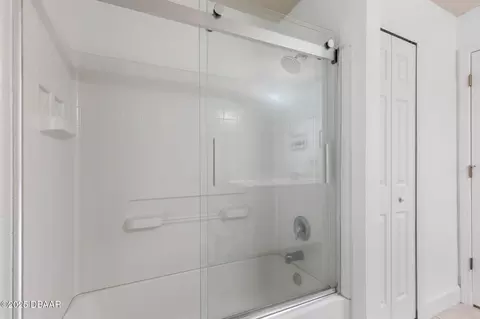 Bath - 1297 Harwick Ln, Ormond Beach, FL 32174 photo 5 of 5