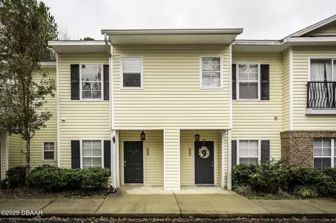 5057 NW 44th Ln #106, Gainesville, FL 32606