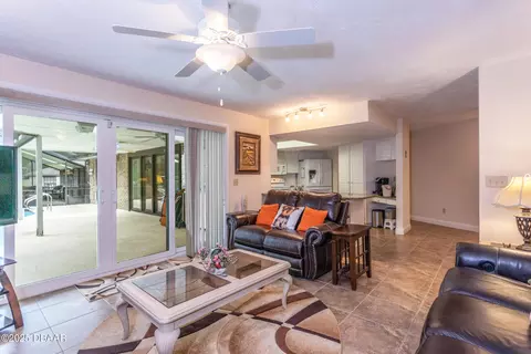 Living - 7 Rocky Creek Trl, Ormond Beach, FL 32174 photo 1 of 2
