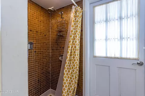Bath - 7 Rocky Creek Trl, Ormond Beach, FL 32174 photo 4 of 4