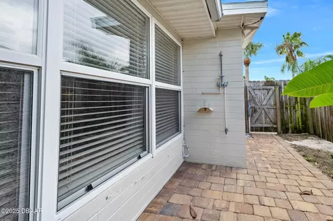 Exterior - 44 Tropical Dr, Ormond Beach, FL 32176 photo 10 of 11