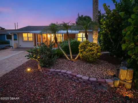 44 Tropical Dr, Ormond Beach, FL 32176