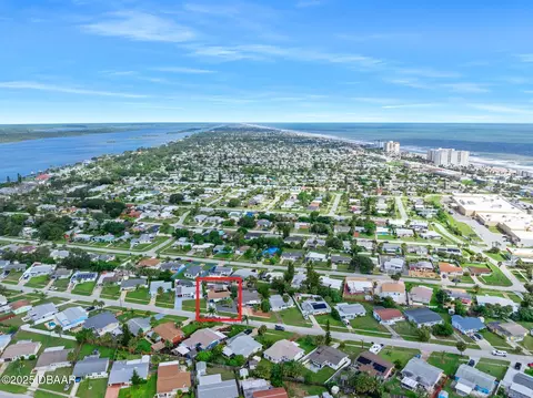 View/Area - 44 Tropical Dr, Ormond Beach, FL 32176 photo 5 of 6