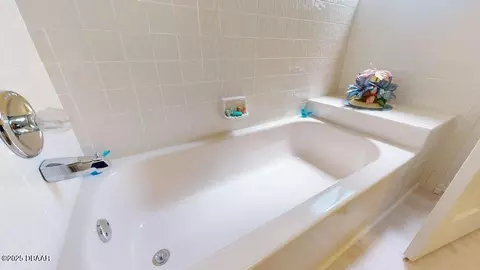 Bath - 14 Magnolia Dr S, Ormond Beach, FL 32174 photo 4 of 6