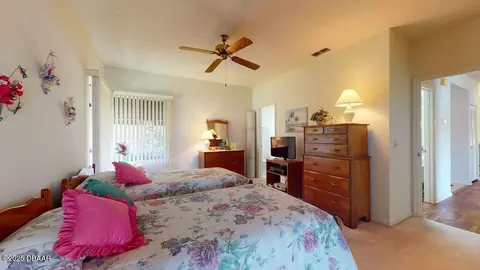 Bedroom - 14 Magnolia Dr S, Ormond Beach, FL 32174 photo 3 of 6