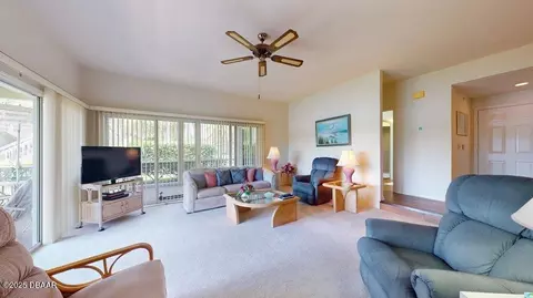 Living - 14 Magnolia Dr S, Ormond Beach, FL 32174 photo 1 of 4