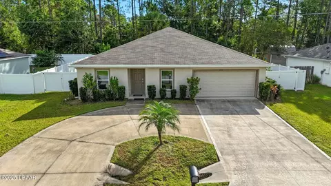 203 Palmwood Dr, Palm Coast, FL 32164