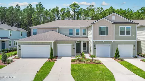 335 Redbud Rd, Palm Coast, FL 32137