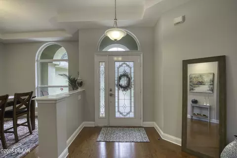 Entry Way - 34 Manderley Ln, Ormond Beach, FL 32174 photo 2 of 9
