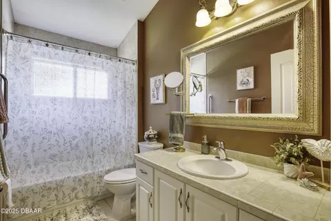 Bath - 34 Manderley Ln, Ormond Beach, FL 32174 photo 8 of 9