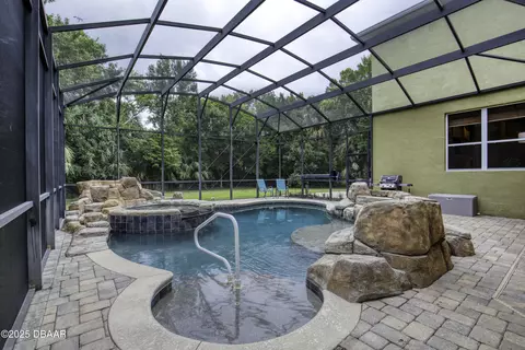 Exterior - 34 Manderley Ln, Ormond Beach, FL 32174 photo 6 of 14