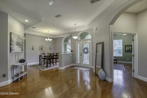 Entry Way - 34 Manderley Ln, Ormond Beach, FL 32174 photo 7 of 9