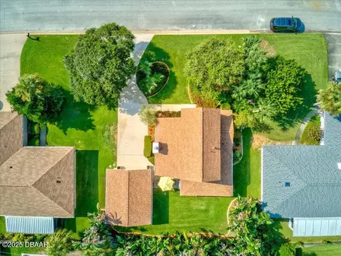 133 Pierside Dr, Ormond Beach, FL 32176 photo 2