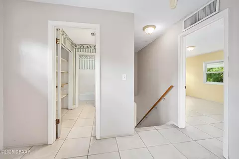 Entry Way - 39 Bosarvey Cir, Ormond Beach, FL 32176 photo 1 of 1