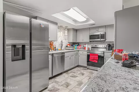 Kitchen - 1301 Bond St, Edgewater, FL 32132 photo 1 of 2