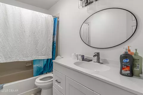 Bath - 1301 Bond St, Edgewater, FL 32132 photo 1 of 2