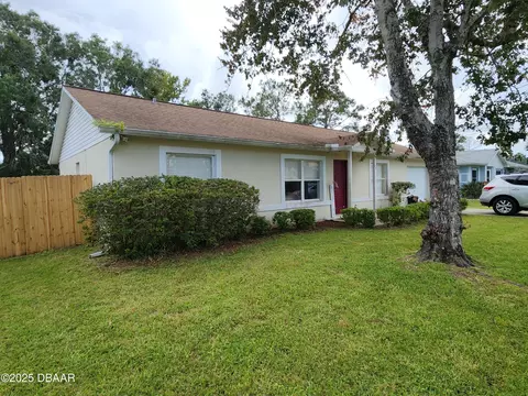 20 Prince Anthony Ln, Palm Coast, FL 32164