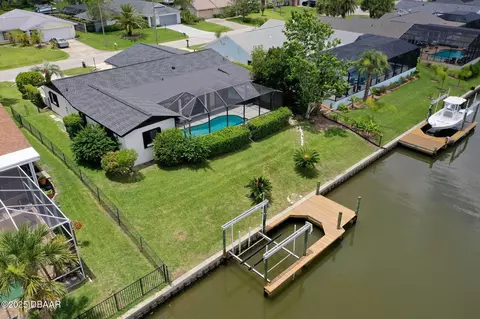 13 Clarendon Ct S, Palm Coast, FL 32137