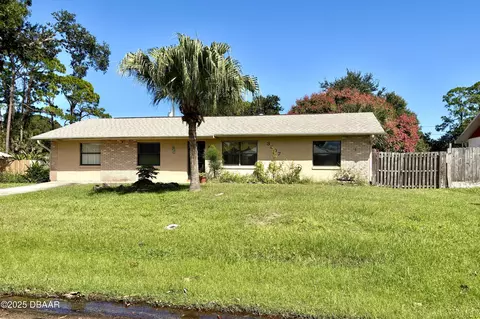 3307 Queen Palm Dr, Edgewater, FL 32141