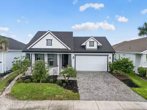 6213 Woodhaven Village Dr, Port Orange, FL 32128