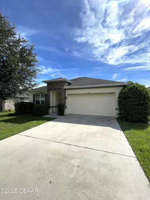 1549 Sterns Dr, Leesburg, FL 34748