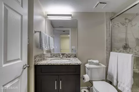 Bath - 1 John Anderson Dr #607, Ormond Beach, FL 32176 photo 3 of 7