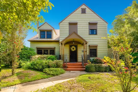 1601 Crescent Ridge Rd, Daytona Beach, FL 32118