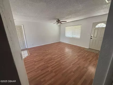 Living - 1340 Par Ave, Ormond Beach, FL 32174 photo 3 of 4