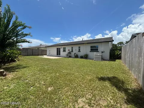 Exterior - 1340 Par Ave, Ormond Beach, FL 32174 photo 4 of 5