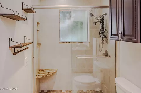 Bath - 4 Pueblo Trl, Ormond Beach, FL 32174 photo 2 of 6