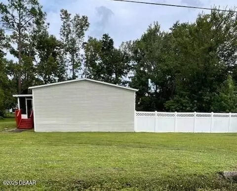 311 N Janice Ln, Ormond Beach, FL 32174 photo 2