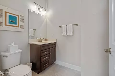 Bath - 524 Wingspan Dr, Ormond Beach, FL 32174 photo 4 of 5