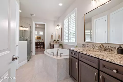 Bath - 524 Wingspan Dr, Ormond Beach, FL 32174 photo 1 of 5