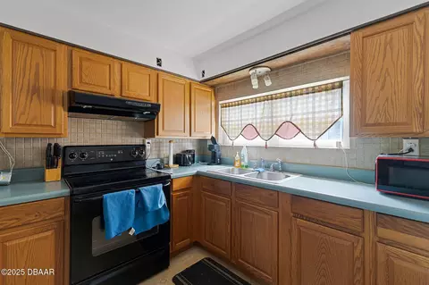 102 Orange Ave, Edgewater, FL 32132 photo 7