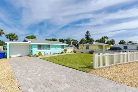 Exterior - 13 Palmetto Dr, Ormond Beach, FL 32176 photo 4 of 13